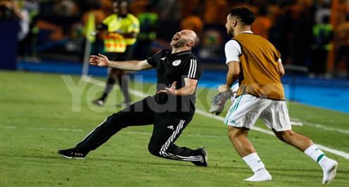 بلماضي يعلن استمراره مع منتخب الجزائر